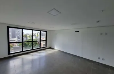 Sala comercial para alugar na avenida érico veríssimo, 595, menino deus, porto alegre, 44 m2 por r$ 1.750