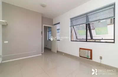 Sala comercial para alugar na avenida protásio alves, 2365, rio branco, porto alegre, 48 m2 por r$ 580