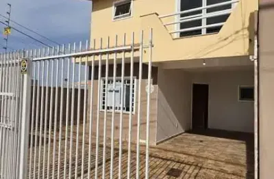 Sobrado para locação em ponta grossa, jardim carvalho, 3 dormitórios, 2 suítes, 3 banheiros, 4 vagas