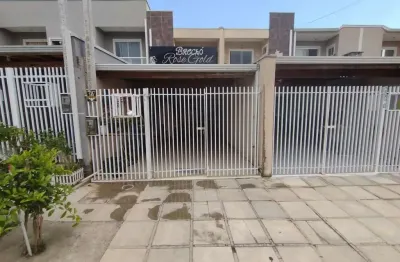 Casa com 3 quartos à venda na rua pia lazzari bertoldi, 650, campo de santana, curitiba, 81 m2 por r$ 300.000