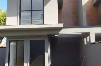 Casa com 2 quartos à venda na rua olívio josé rossetti, 110, tatuquara, curitiba, 55 m2 por r$ 430.000