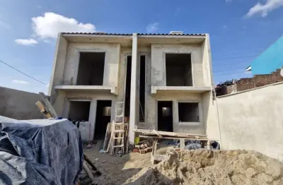 Casa com 3 quartos à venda na rua reinhold jabin, 63, tatuquara, curitiba por r$ 390.000
