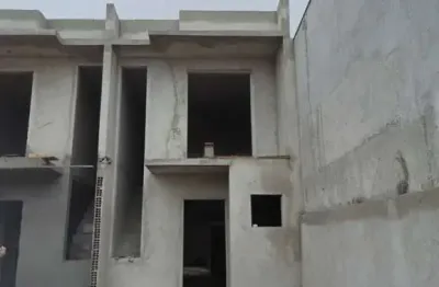 Casa com 3 quartos à venda na rua victalina veiga, 148, tatuquara, curitiba por r$ 420.000
