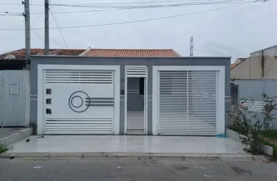 Casa com 2 quartos para alugar na rua mário rodrigues de sá, 49, campo de santana, curitiba por r$ 2.500