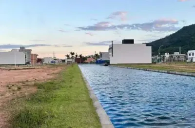 Terreno em condomínio fechado à venda na Avenida Wilson Castelo Branco, Deltaville, Biguaçu