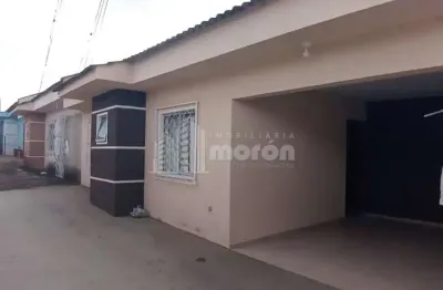 Casa em condomínio fechado com 3 quartos à venda na Rua Lagoa Azul, 58, Oficinas, Ponta Grossa