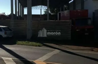 Barracão / Galpão / Depósito para alugar na Rua Siqueira Campos, ao lado N , Cará-cará, Ponta Grossa