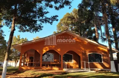 Chácara / sítio com 4 quartos à venda na Rua Alberto João Klas, 1088, Uvaranas, Ponta Grossa