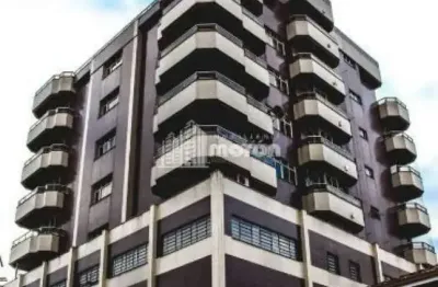 Cobertura duplex para alugar no centro - ed.pauliki