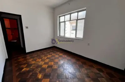 Apartamento amplo no centro do rio localização estratégica