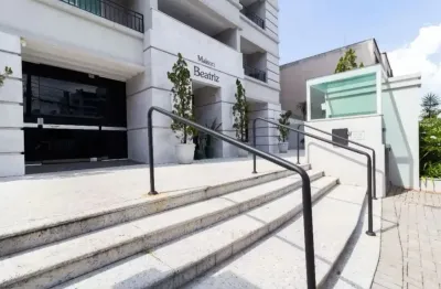 Apartamento para locação no condomínio maison beatriz - curitiba/pr.