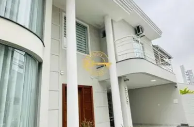 Casa com 03 dormitórios sendo 01 suíte à venda, 180 m² por r$ 1.750.000,00 - são judas - itajaí/sc