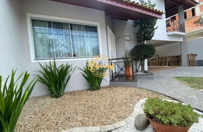 Casa com 04 dormitórios sendo 01 suíte à venda, 240 m² por r$ 2.500.000,00 - ressacada - itajaí/sc