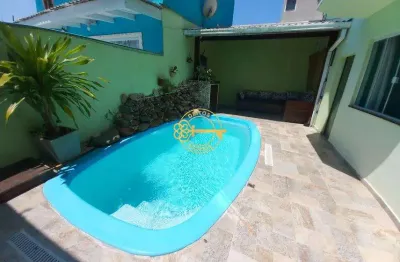 Sobrado com 7 quartos com 300 m² em balneário piçarras no bairro itacolomi