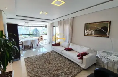 Apartamento com 280 m² com quatro suítes, sendo uma master, à venda no centro de itajaí.