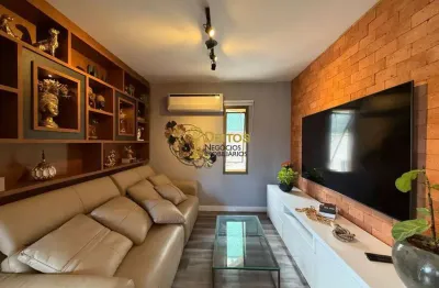 Apartamento mobiliado decorado e climatizado com 135 m² privativos 3 quartos sendo 2 suítes centro itajaí - sc