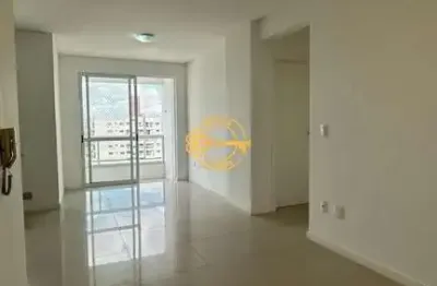 Apartamento para aluguel com 2 quartos sendo 1 suíte - centro de navegantes a 200 metros da praia