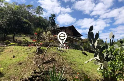 Linda chácara em serra negra de 7.165 m² para venda!