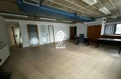 Conjunto comercial para locação 70m2 com 2 banheiros e 3 vagas apenas 800m da estação berrini