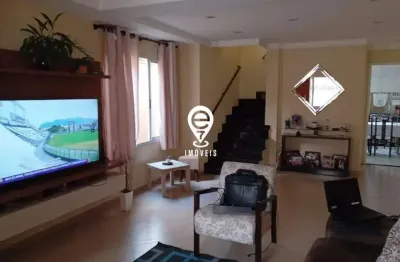 Lindo sobrado para venda de 3 dormitórios na vila da saúde!