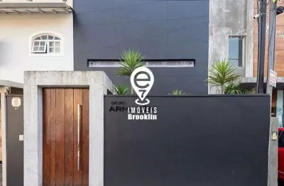 Casa com 3 quartos para alugar na Rua Professor João Brito, Vila Nova Conceição, São Paulo