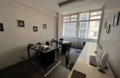 Sala comercial à venda na Rua Conselheiro Crispiniano, República, São Paulo