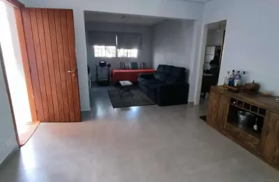 Casa com 3 quartos à venda na Rua Ipurinas, Brooklin, São Paulo