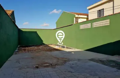 Terreno à venda na Rua Timboré, Jardim Oriental, São Paulo