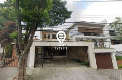 Excelente sobrado com 234m de área construída, 8,20x28 de terreno