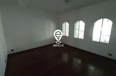 Excelente sobrado com 217m², 3dorm.(1suíte com varanda) à venda