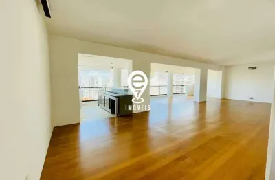 Apartamento para alugar com varanda gourmet, 4 vagas à 450 metros do metro / sp