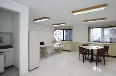 Sala comercial para alugar na Rua Doutor Neto de Araújo, Vila Mariana, São Paulo