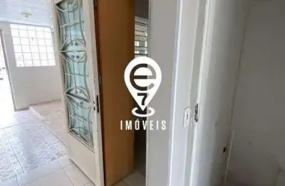 Casa com 2 quartos para alugar na Rua Cazério Lembo, Vila Guarani, São Paulo