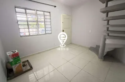 Casa com 2 quartos para alugar na Rua Salvador Rosa, Vila Moraes, São Paulo
