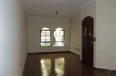 Casa com 3 quartos para alugar na Rua Afonso José de Carvalho, Vila Madalena, São Paulo