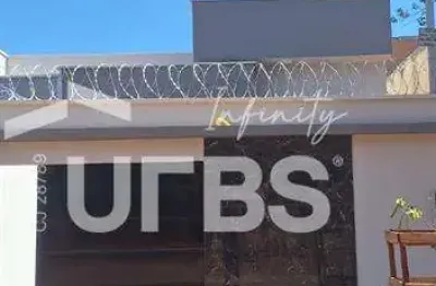 Casa 3 quartos 1 suite, area 150m2 setor residencial alice barbosa