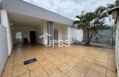 Casa com 3 quartos à venda na Rua 271, 103, Setor Coimbra, Goiânia