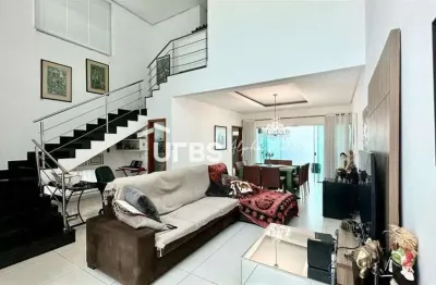 Casa em condomínio fechado com 3 quartos à venda na Rua SB 3, Loteamento Portal do Sol I, Goiânia