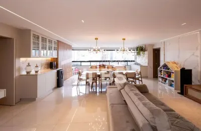 Apartamento com 4 quartos à venda na Rua 12, Setor Oeste, Goiânia