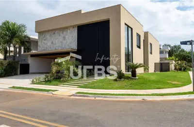 Jardins Atenas - Casa de Condomínio 5 quartos, sendo 5 suítes