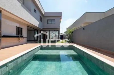 Casa em condomínio fechado com 4 quartos à venda na Rua GGC31, Residencial Goiânia Golfe Clube, Goiânia