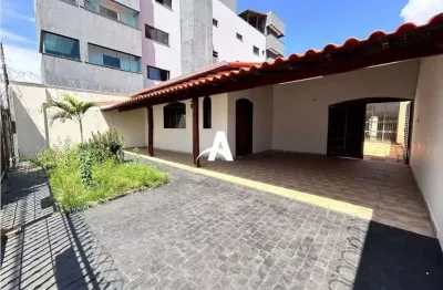 Casa com 5 quartos à venda na Rua Antônio Fortunato da Silva, Santa Mônica, Uberlândia