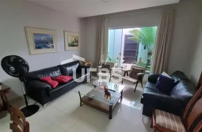 Casa com 3 quartos à venda na Alameda Angelim do Cerrado, Bosque dos Buritis, Uberlândia