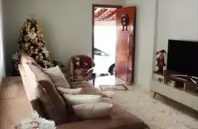 Casa com 2 quartos à venda na Avenida Quilombo dos Palmares, Marta Helena, Uberlândia