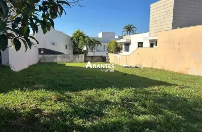 Terreno em condomínio com 385m² à venda no Jardins Barcelona