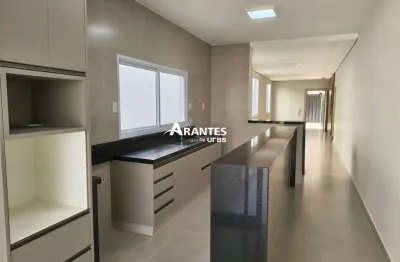 Casa com 4 quartos à venda na Rua das Begônias, Cidade Jardim, Uberlândia
