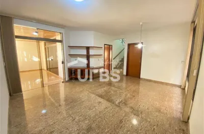 Casa com 3 quartos à venda na Rua Itanhandu, Osvaldo Rezende, Uberlândia