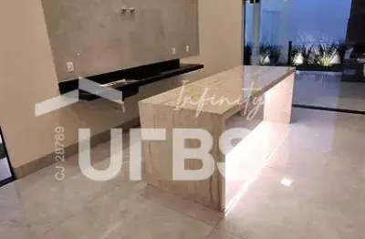 Casa com 150m² 3 quartos à venda no bairro Jardim Inconfidência