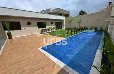 Casa Térrea Nova, Alto Luxo, 4 Suites, Jardim Atlântico - Saia do Pouco Espaço e Venha para esta Casa Espaçosa e Luxuosa.