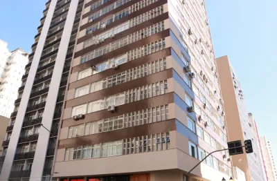 Sala comercial com 1 sala à venda na Rua Marechal Deodoro, 503, Centro, Curitiba